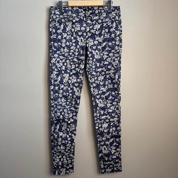 H&M Women's Abstract Floral Stretchy Low Rise Jeans Navy Size 8 Summer Festivals - Picture 1 of 12